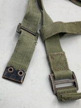 Charger l&#39;image dans la galerie, Original WW2 British Army 44 Pattern Shoulder Strap
