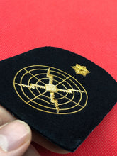 Lade das Bild in den Galerie-Viewer, Pair of Genuine British Royal Navy Bullion Badge - Radio Operations 1 Star
