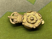 Load image into Gallery viewer, WW1 / WW2 Yorkshire Dragoons Original Gilt / Brass Cap Badge
