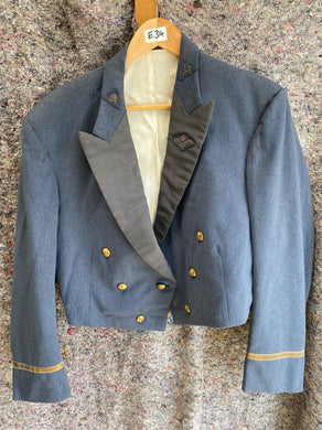 British RAF Royal Air Force Ft. Lt. Named Dress Jacket with Wings & Rare Collars - The Militaria Shop