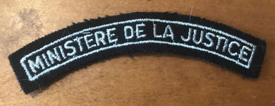 Canadian Army Shoulder Title for the legal dept  - Ministere de la Justice    B3 - The Militaria Shop