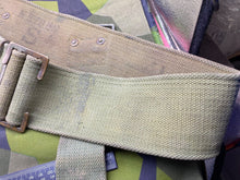 Charger l&#39;image dans la galerie, Original WW1 British Army 1908 Pattern Webbing Belt 36&quot; Waist
