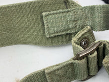 Load image into Gallery viewer, Original WW2 British Army 44 Pattern Shoulder Strap
