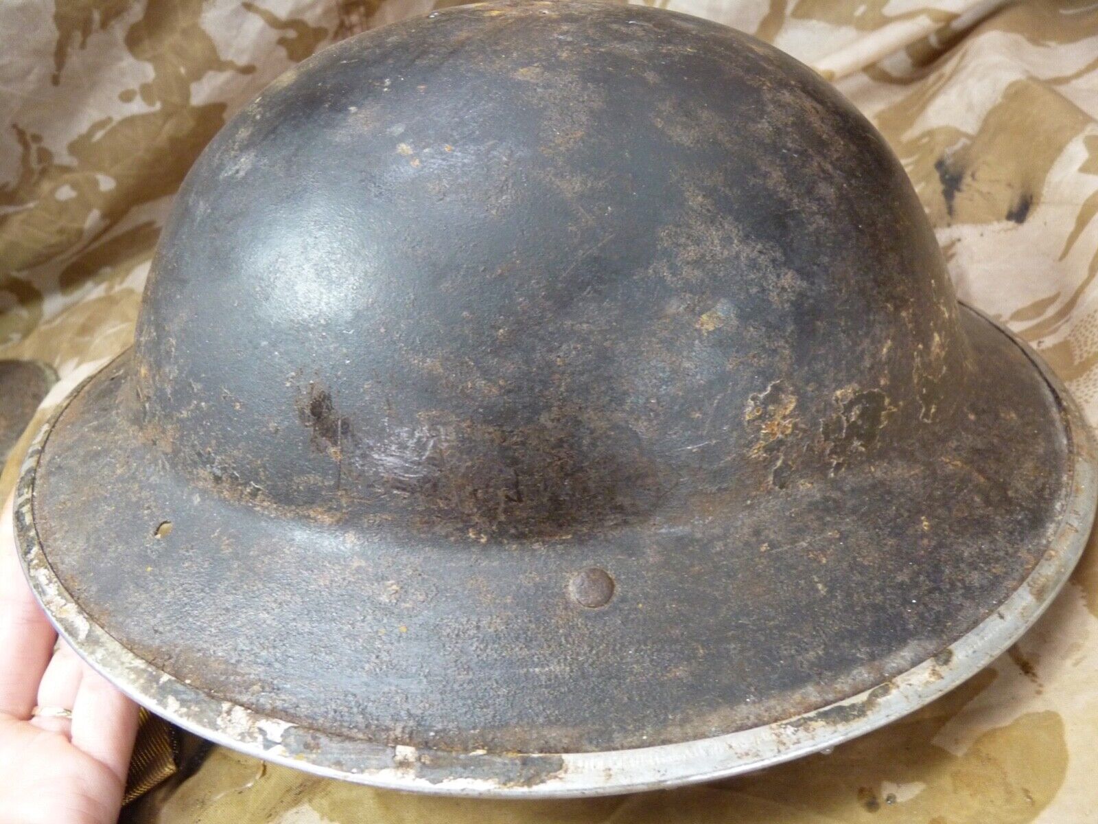 Original WW2 British Style South African Mk2 Army Combat Helmet - The Militaria Shop