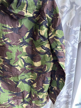 Load image into Gallery viewer, Genuine British Army Windproof Combat Smock Woodland DP 180/104
