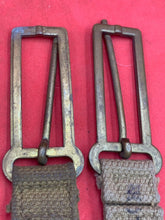 Charger l&#39;image dans la galerie, Original WW2 British Army 37 Pattern Brace Adaptor Pair
