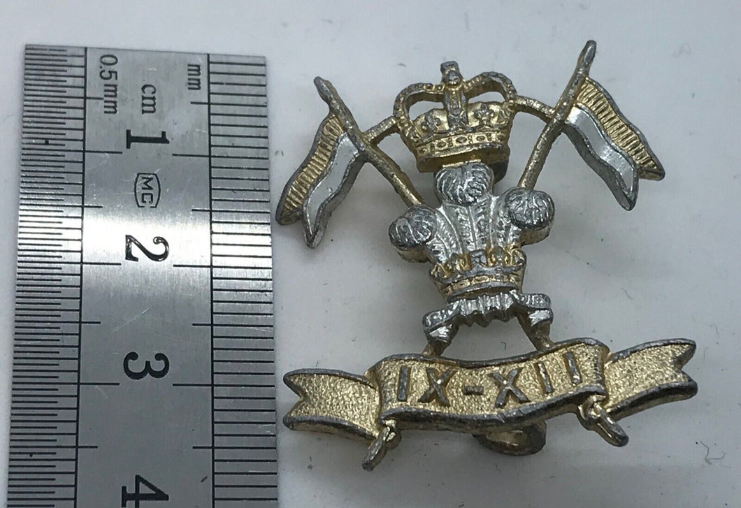 British Army 9th / 12th Lancers staybrite collar / cap badge  ----- B5