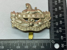 Load image into Gallery viewer, Original WW1 / WW2 British Army Gloucestershire Regiment Cap Badge
