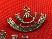 Load image into Gallery viewer, Pair of British Army SOMERSET &amp; CORNWALL Shoulder Titles
