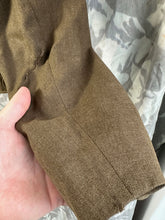 Load image into Gallery viewer, Original US Army Jacket OD Ike Jacket WW2 - Vietnam Pattern 38&quot; R - 1953 Dated
