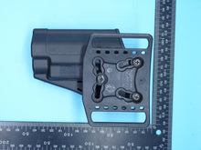 Load image into Gallery viewer, BLACKHAWK Pistol Holster Belt Mount Right Hand &amp; Belt Mount - Sig 220 / 226
