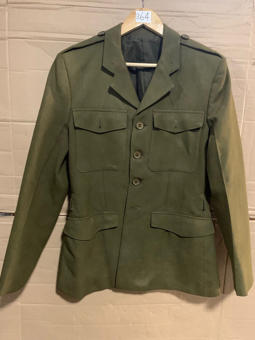 Genuine British Army No 2 Dress Jacket / Uniform / Tunic - 38