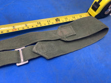 Charger l&#39;image dans la galerie, Original WW2 British Army 44 Pattern Shoulder Strap - 1945 Dated
