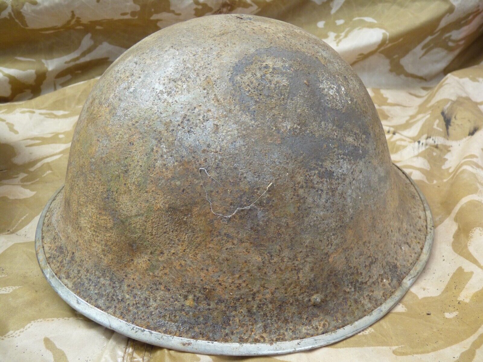 Original WW2 Onwards British Army Mk4 Turtle Helmet - The Militaria Shop