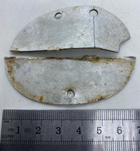 Load image into Gallery viewer, WW2 German Dog Tag - soldiers captured as a unit - No 40 - ST./K.N.A. 438 . .B42
