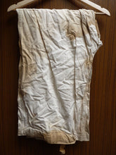Charger l&#39;image dans la galerie, Original WW2 British Army Winter White Uniform Over Trousers
