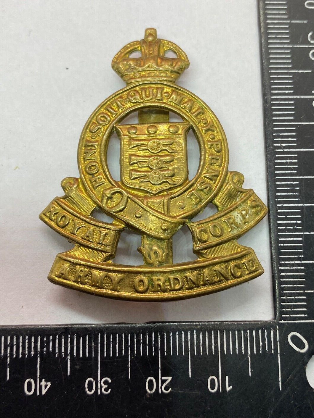 Original WW1 / WW2 British Army - Royal Army Ordnance Corps Cap Badge