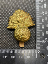 Load image into Gallery viewer, Original British Army City of London Fusiliers Regiment Cap Badge
