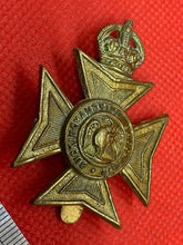 Load image into Gallery viewer, Original British Army WW1 BUCKINGHAMSHIRE Battalion Cap Badge
