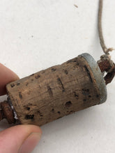 Load image into Gallery viewer, Original WW1 / WW2 British Army Water Bottle Cork Lid
