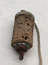 Load image into Gallery viewer, Original WW1 / WW2 British Army Water Bottle Cork Lid
