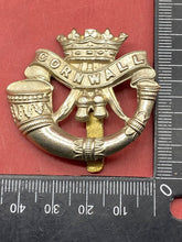 Load image into Gallery viewer, WW1 / WW2 British Army White Metal Duke of Cornwall&#39;s Light Infantry Cap Badge.
