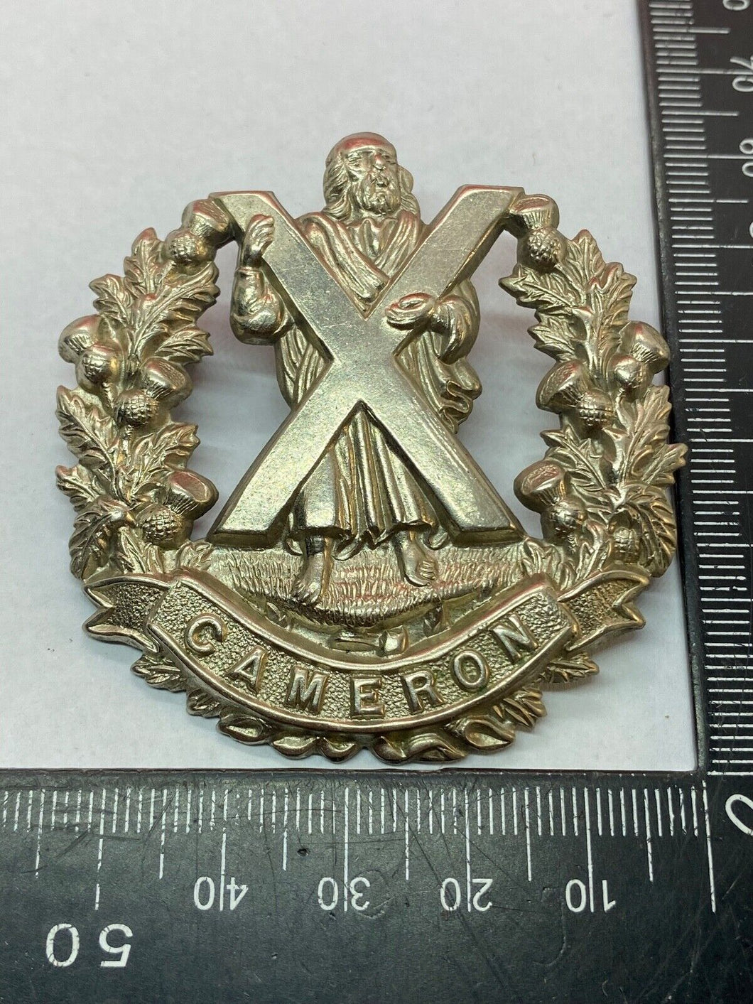 Original WW1 / WW2 British Army Cameron Highlanders Regiment Cap Badge