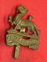 Load image into Gallery viewer, Original British Army WW1 / WW2 Royal Berkshire Regiment Cap Badge
