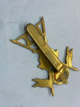 Load image into Gallery viewer, British Army - King&#39;s Crown 21st Lancers Regiment Cap Badge
