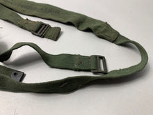 Charger l&#39;image dans la galerie, Original WW2 British Army 44 Pattern Shoulder / Equipment Strap - 1945 Dated
