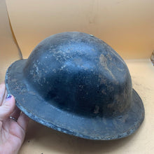 Load image into Gallery viewer, Original WW1 / WW2 British Army Mk1* Army Combat Helmet &amp; Liner - The Militaria Shop
