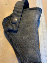 Load image into Gallery viewer, A Black Fabric Pistol Holster - Smith &amp; Wesson - Size 32/62 - B38

