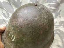 Charger l&#39;image dans la galerie, Original WW2 Canadian / British Army Mk3 High Rivet Turtle Helmet &amp; Liner
