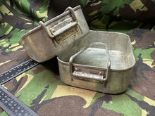 Charger l&#39;image dans la galerie, Original WW2 British Army Soldiers Mess Tin Set - Used Original
