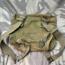 Load image into Gallery viewer, Original British Army 37 Pattern Webbing Small Pack &amp; L Strap Set - WW2 Pattern
