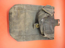 Lade das Bild in den Galerie-Viewer, Original WW2 Canadian Army 37 Pattern Bren Pouch - The Militaria Shop
