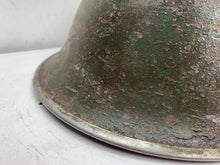 Charger l&#39;image dans la galerie, Original WW2 British / Canadian Army Mk3 Turtle Helmet
