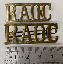 Load image into Gallery viewer, British Army WW1 RAOC Royal Army Ordnance Corps brass shoulder titles.
