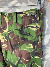 Load image into Gallery viewer, Genuine British Army DPM Camouflaged Combat Trousers - 28&quot; Waist
