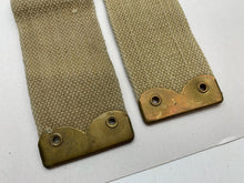 Charger l&#39;image dans la galerie, Original WW2 British Army 37 Pattern L Straps Pair - Wartime Dated
