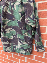 Lade das Bild in den Galerie-Viewer, Genuine British Army DPM Combat Jacket Smock - 160/84
