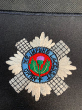 Charger l&#39;image dans la galerie, British Army Scots Guards Regiment Embroidered Blazer Badge
