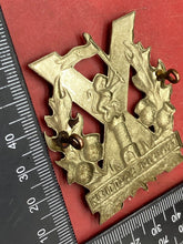 Load image into Gallery viewer, WW1 / WW2 British Army Tyneside Scottish  - White Metal Cap Badge.
