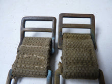 Charger l&#39;image dans la galerie, Original WW2 British Army 37 Pattern Webbing Brace Adaptor Pair - The Militaria Shop
