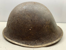 Charger l&#39;image dans la galerie, Geunine British / Canadian Army Mk3 WW2 Combat Helmet - Uncleaned Original
