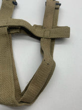 Charger l&#39;image dans la galerie, Original British Army Water Bottle Webbing Carrier / Harness
