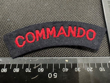 Load image into Gallery viewer, Commando British Army Shoulder Title - WW2 Onwards Pattern
