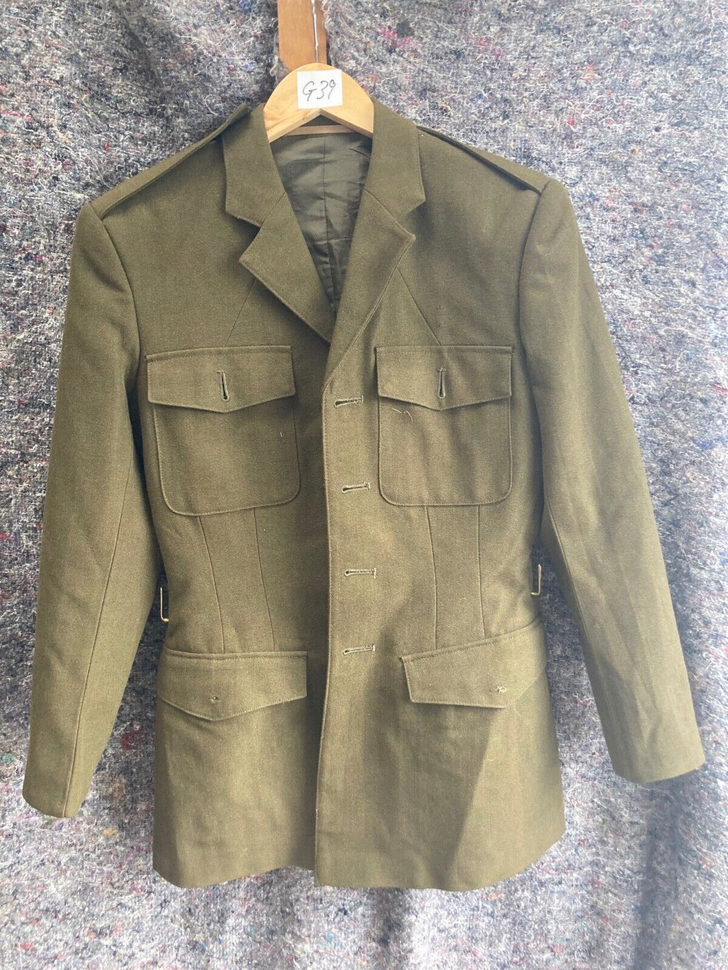 Genuine British Army No 2 Dress Jacket / Uniform / Tunic - 36