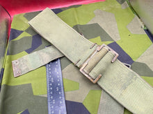 Charger l&#39;image dans la galerie, Original WW1 British Army 1908 Pattern Webbing Belt 36&quot; Waist
