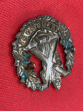 Load image into Gallery viewer, Original WW1 / WW2 British Army Cameron Highlanders Cap Badge
